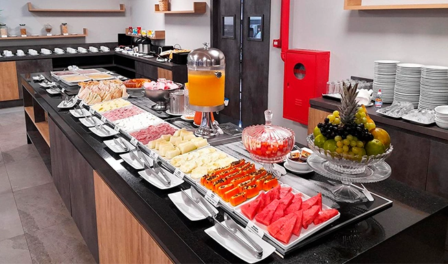 hotel10-cafe-da-manha_652x384